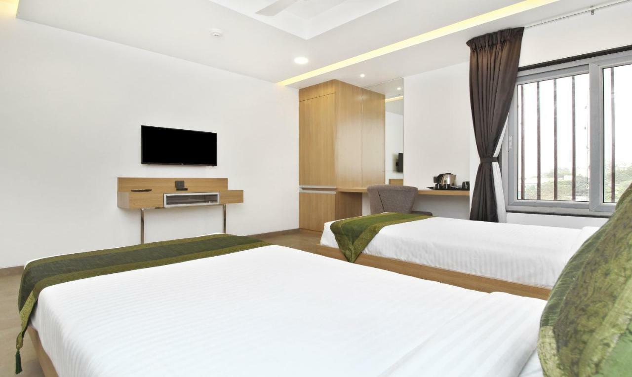 Treebo City Inn ساتارا المظهر الخارجي الصورة